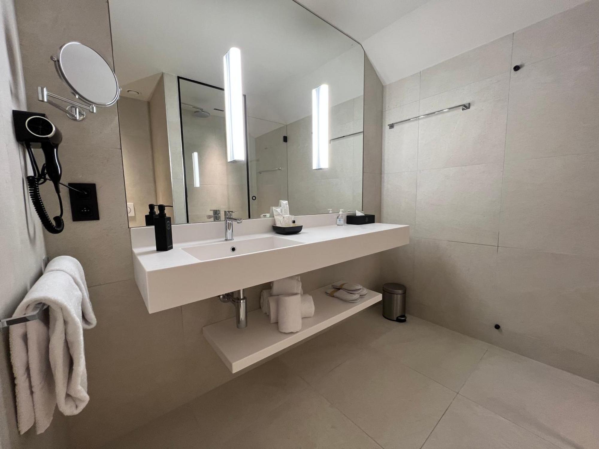 Opo Hotel بروكسل المظهر الخارجي الصورة